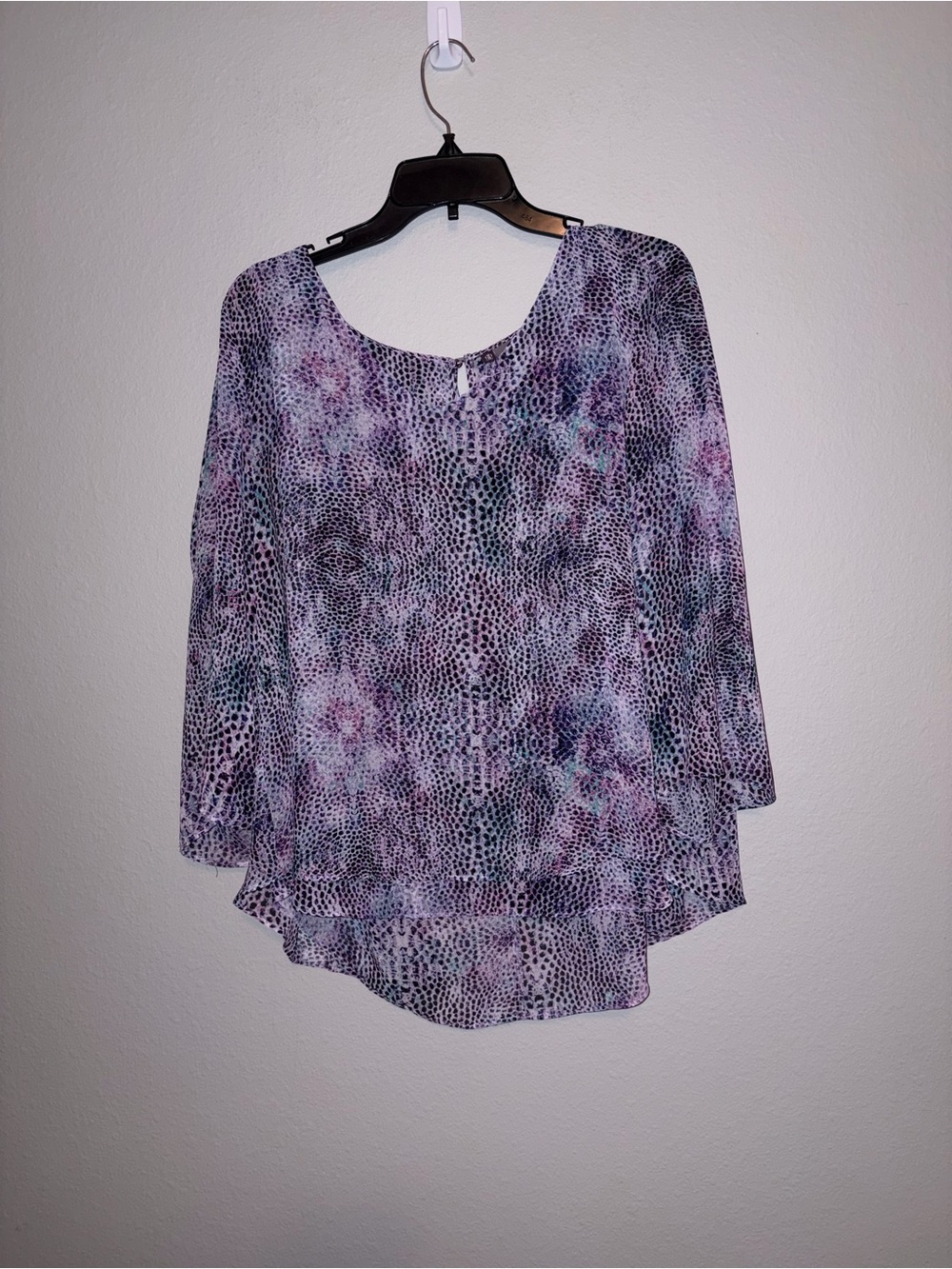 Jennifer Lopez V-Neck Sheer Bell Sleeves with Sheer Split on Back Top Size L